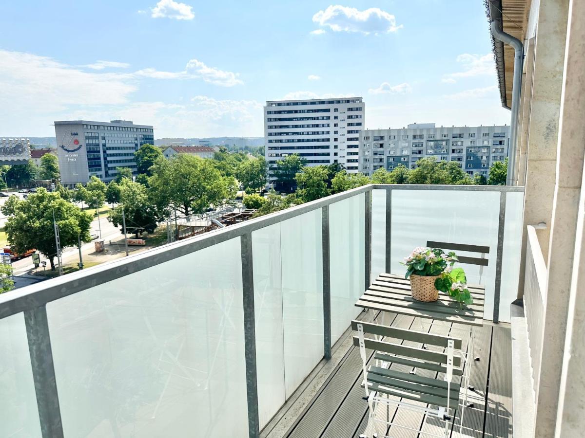 Design Apartment Dresden Centre - Enjoy And Relax Luaran gambar